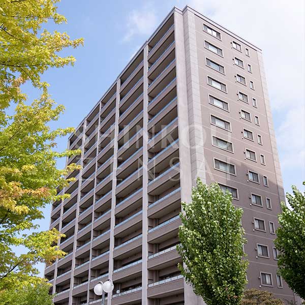 ポレスター駅前公園