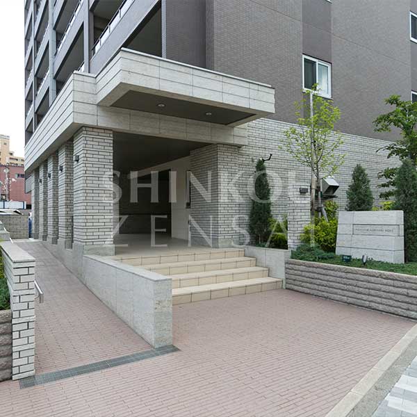 ポレスター弘前公園