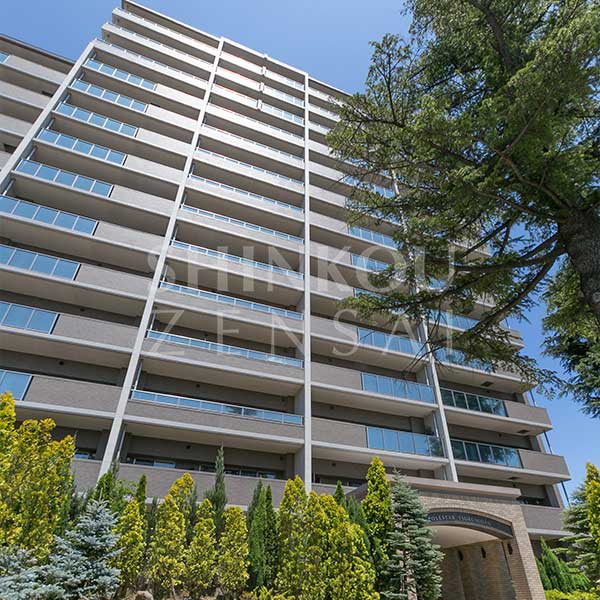 ポレスター鶴見坦