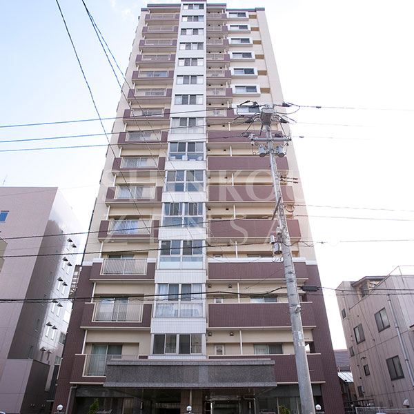 サンデュエル青森県庁前