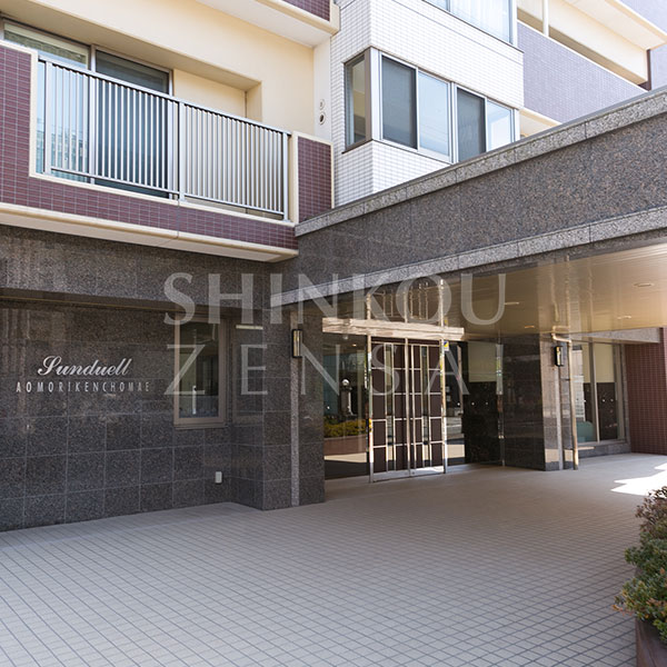 サンデュエル青森県庁前