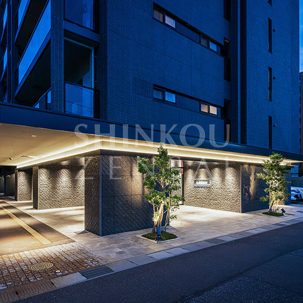 ザ・レーベン金沢城大手門