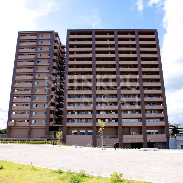 Mシティ西口プラザ