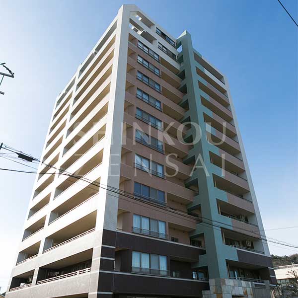 ヴェルビュ山下町