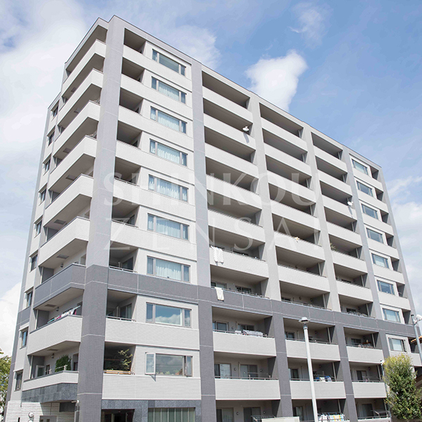 ラフィーネ甲府美術館通り