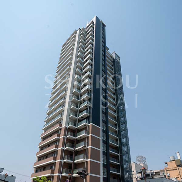 ル・サンク中の橋タワーレジデンス